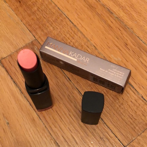 Lipstick - Picture 2 of 4